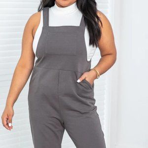 BNWOT Pink Lily Brand Stuck In The Moment Charcoal Knit Overalls